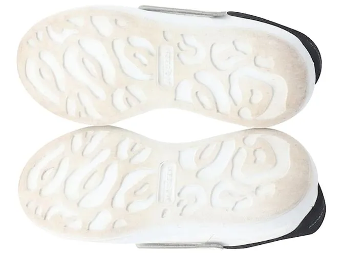 Alexander McQueen Zapatillas de deporte extragrandes de una sola correa en cuero blanco 