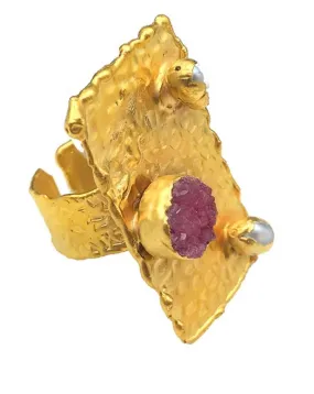 ANILLOS GRANDES DORADOS DE DISEÑO PARA MUJER CON PEDRERIA