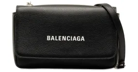 Balenciaga Bolso bandolera tipo cartera de cuero Balenciaga para todos los días 537387 Bolso Bandolera De Cuero 537387 En muy bu