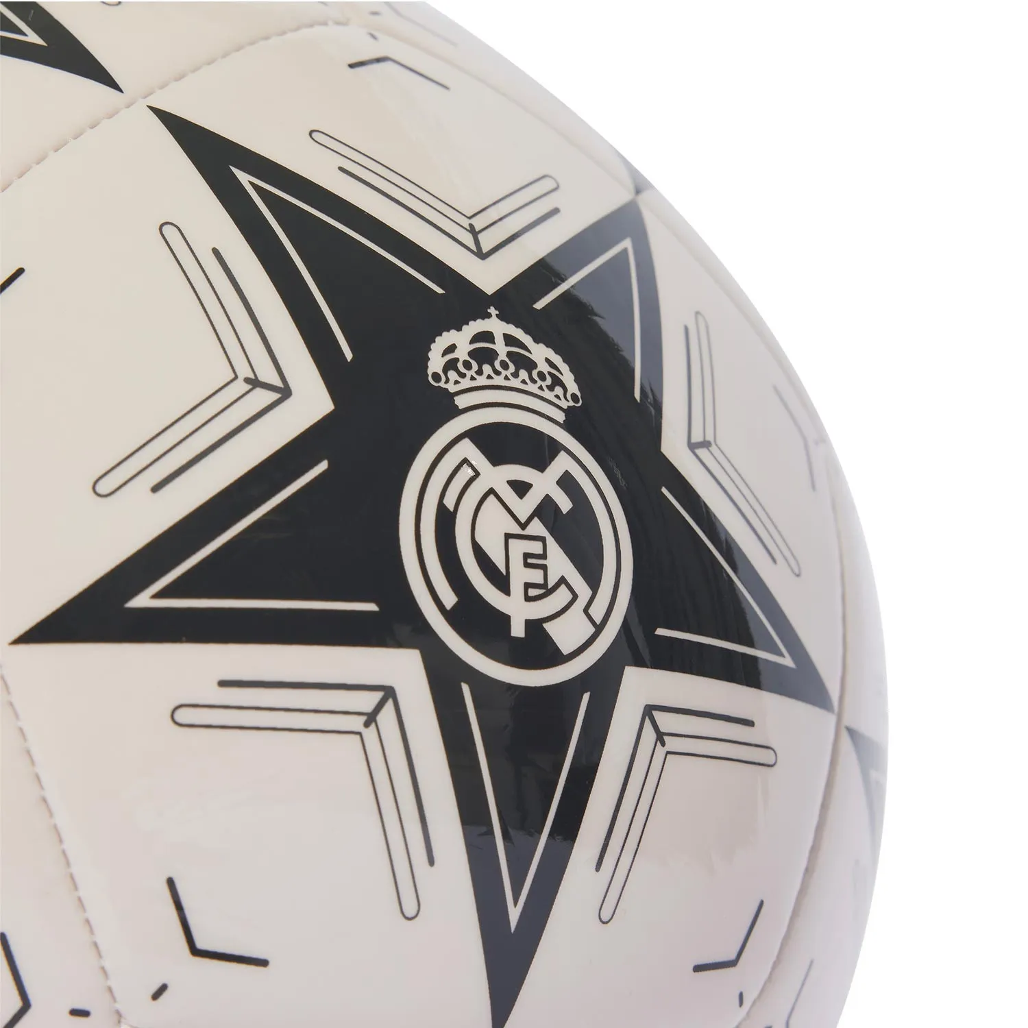 Balón adidas Real Madrid Champions League Club talla 5