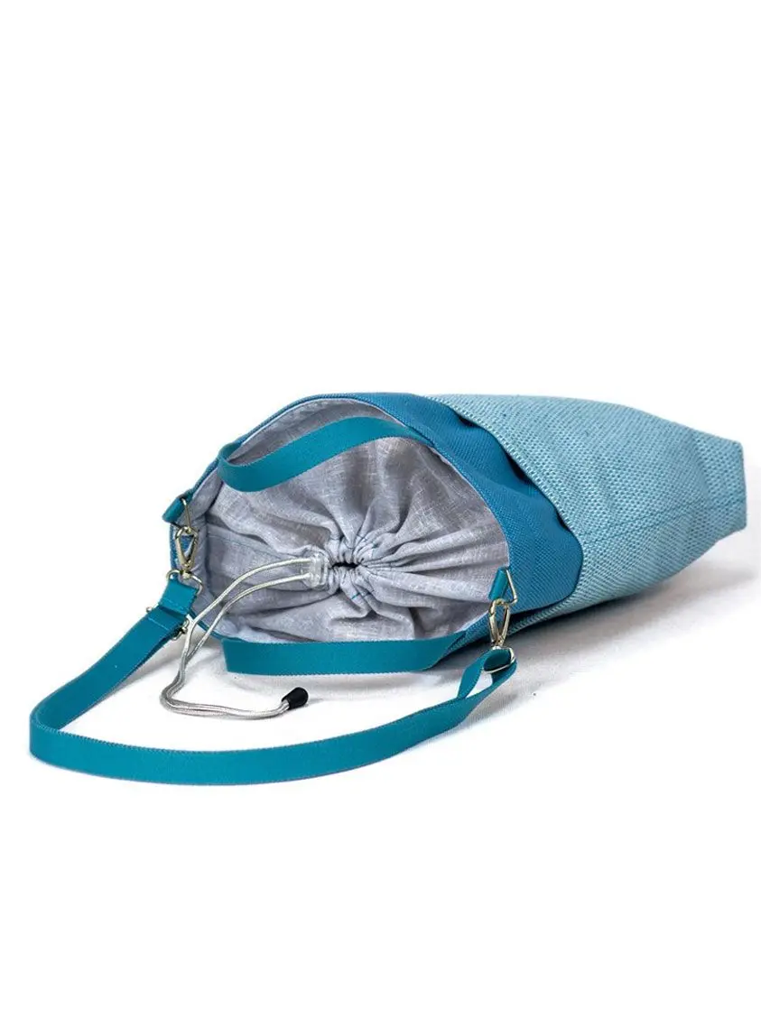 Bolso bandolera azul de tapicería recuperada