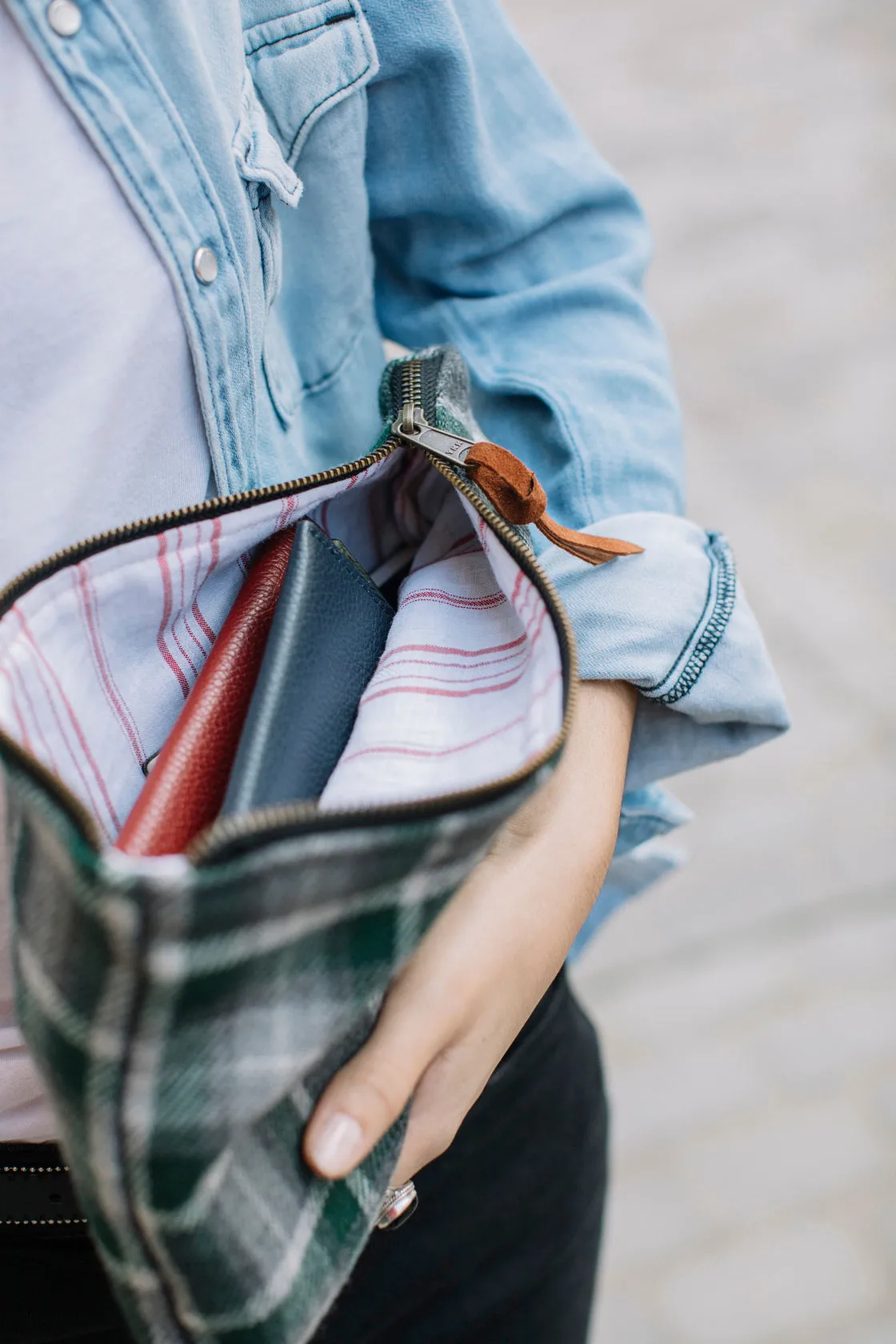 Bolso de mano de lana - verde