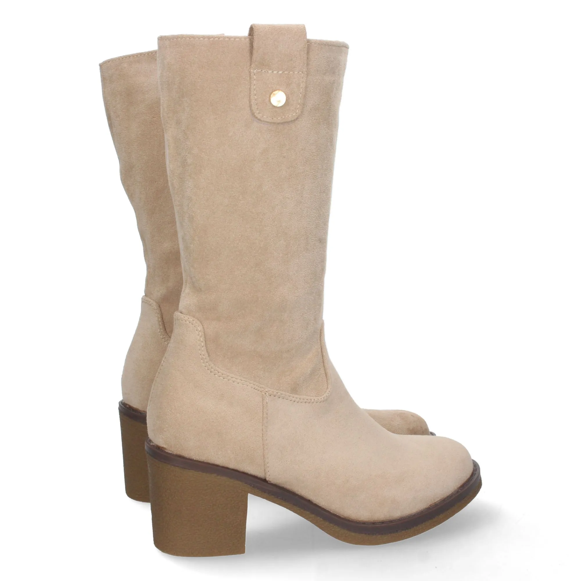 Botas altas camperas beige con tacon ancho y cremallera