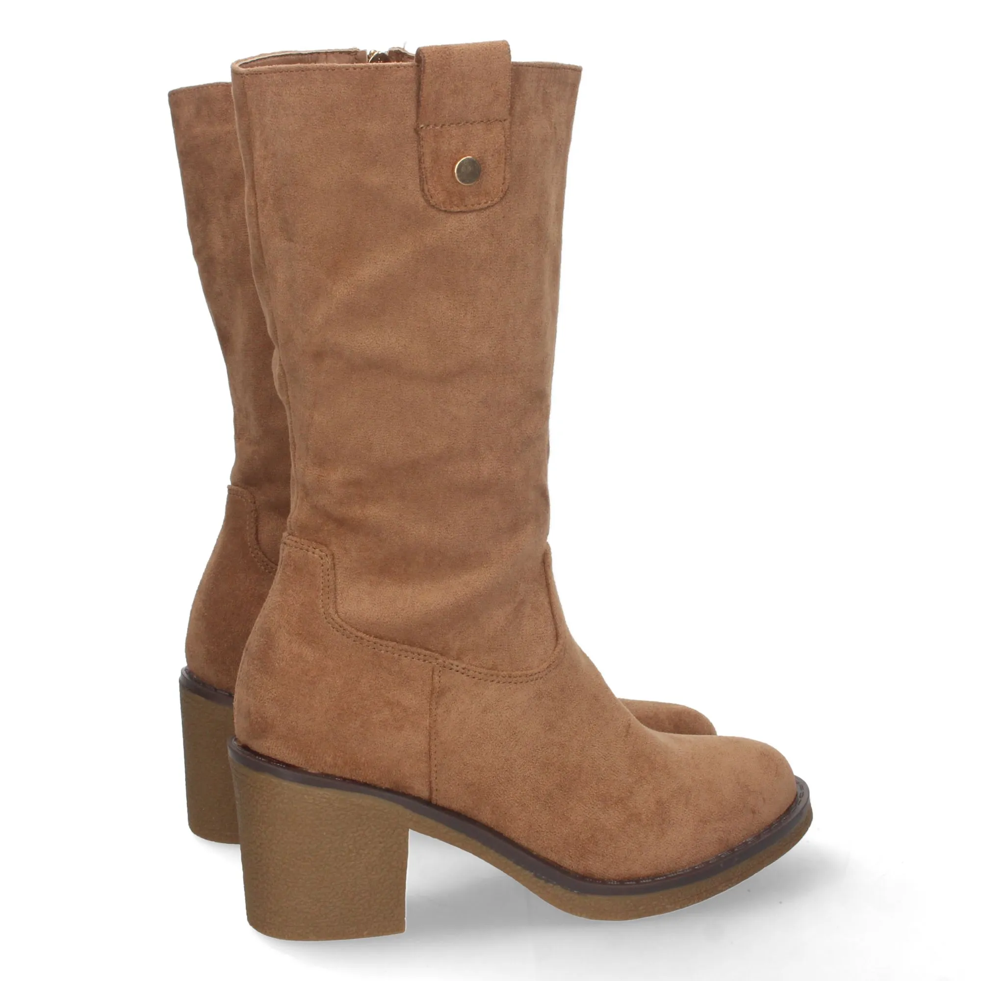 Botas marrones altas camperas con tacon ancho y cremallera