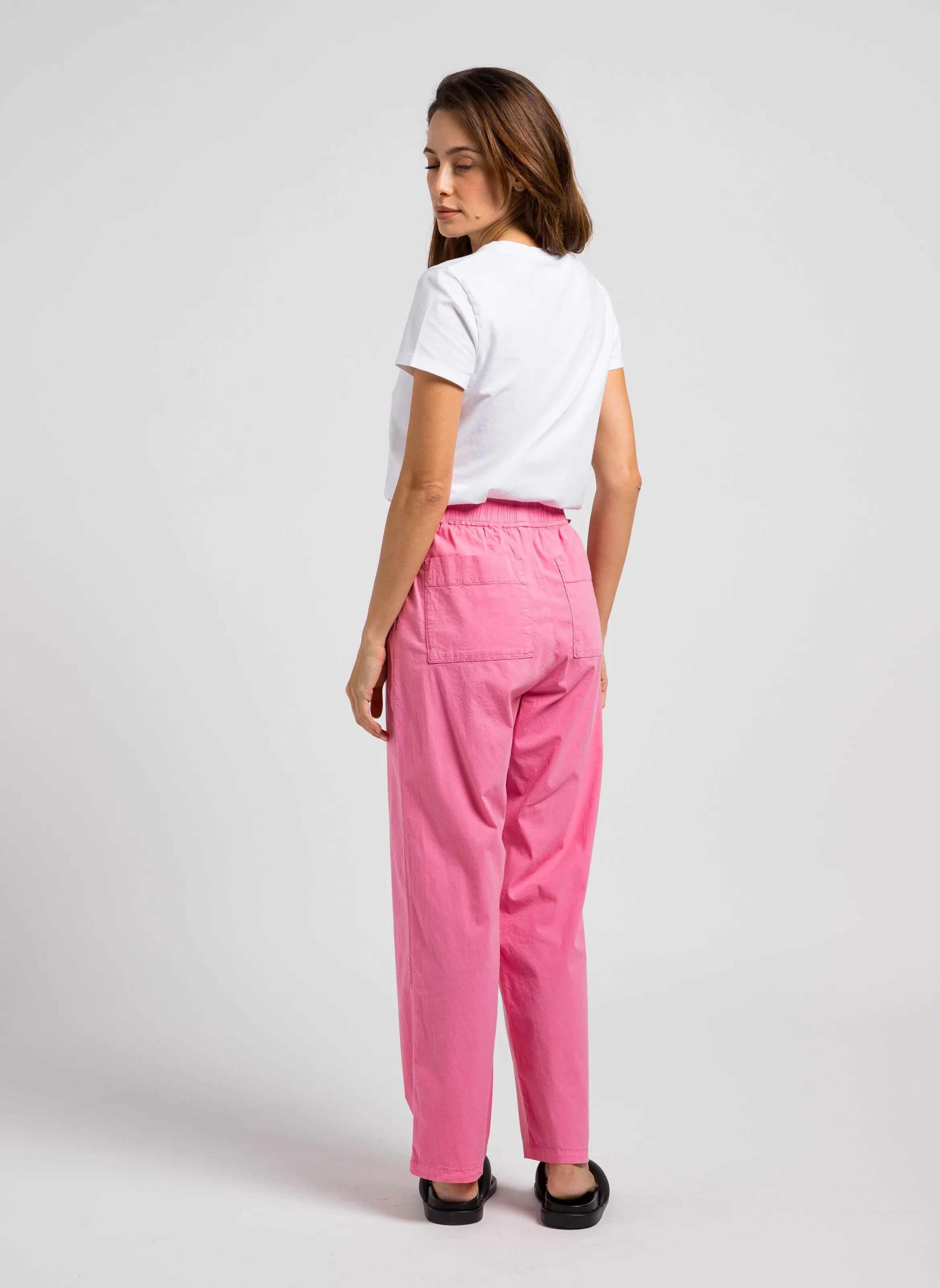 CAPRI - Pantalón paracaídas de mezcla de algodón en rosa