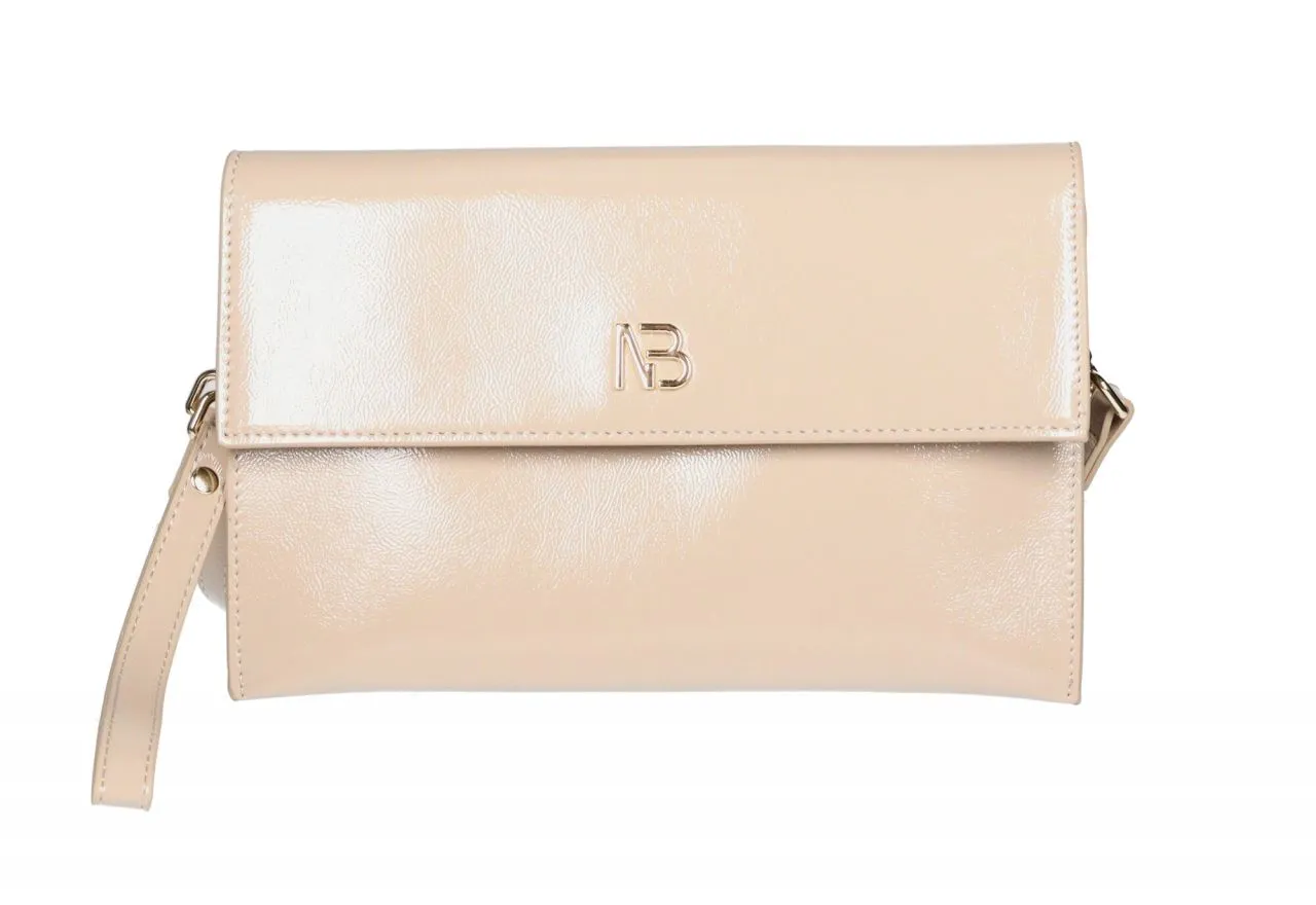 Cartera Nude Tapa Adorno Metal Oro Asa Mano