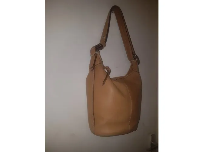 Coach Bolsos de mano Beige 