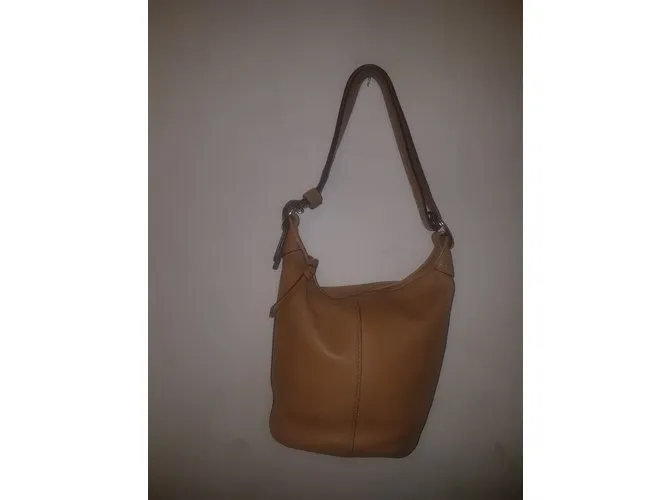 Coach Bolsos de mano Beige 