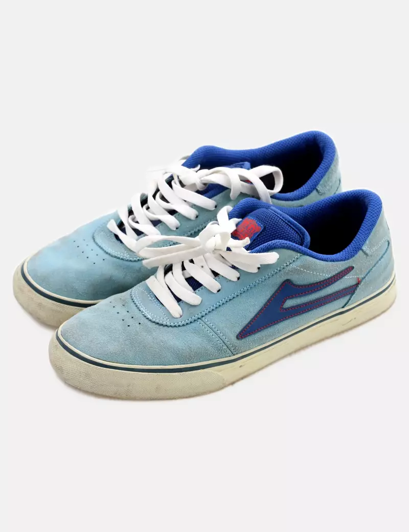 LAKAI Deportivas