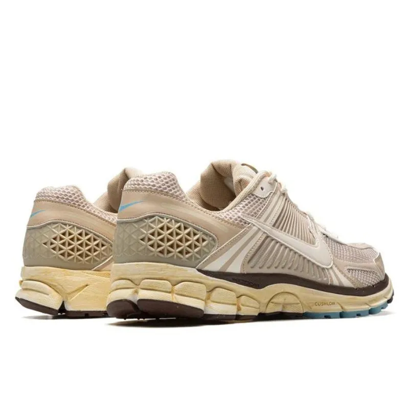 Nike Zoom Vomero 5 Oatmeal