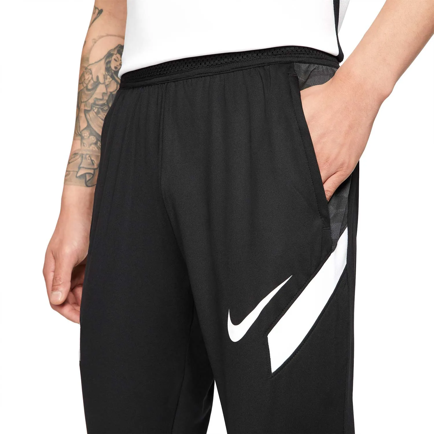 Pantalón Nike Dri-Fit Strike 21