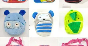 Variedad de mochilas escolares para infantil y bebé en lote surtido con temáticas de personajes