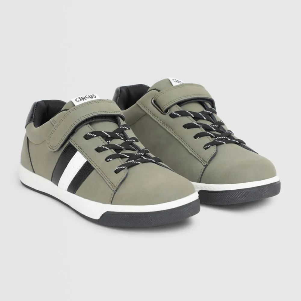 Zapatillas Urbanas Para Niño Circus Pu Lines Verde Militar